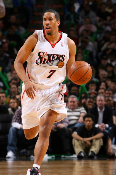 抓住对手的 抓住对手的