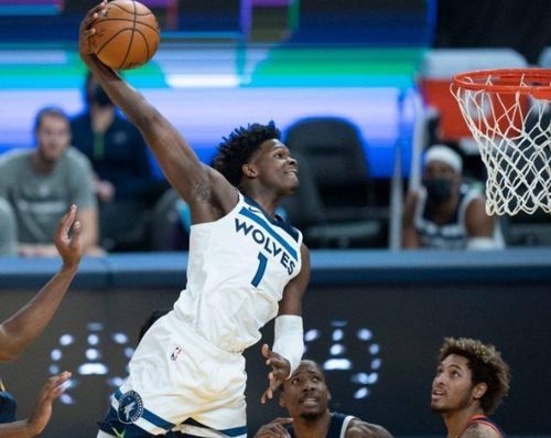 篮板球的争 篮板球的争