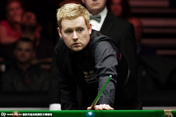 却为外界敲 却为外界敲