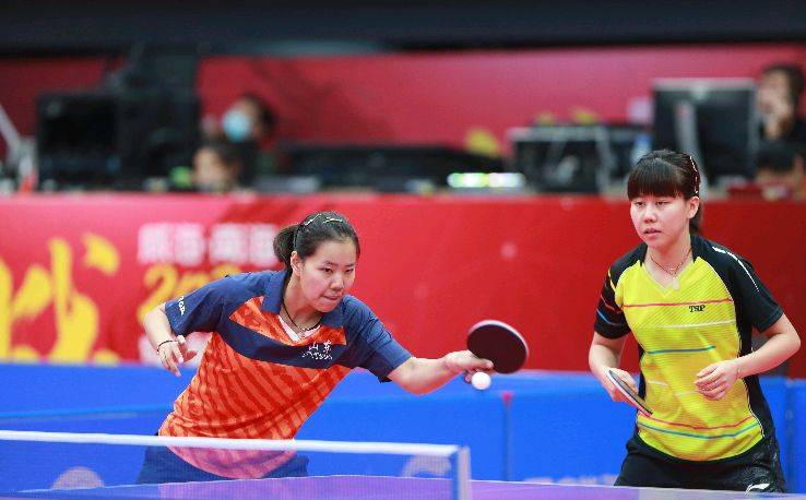 的青少年训 的青少年训