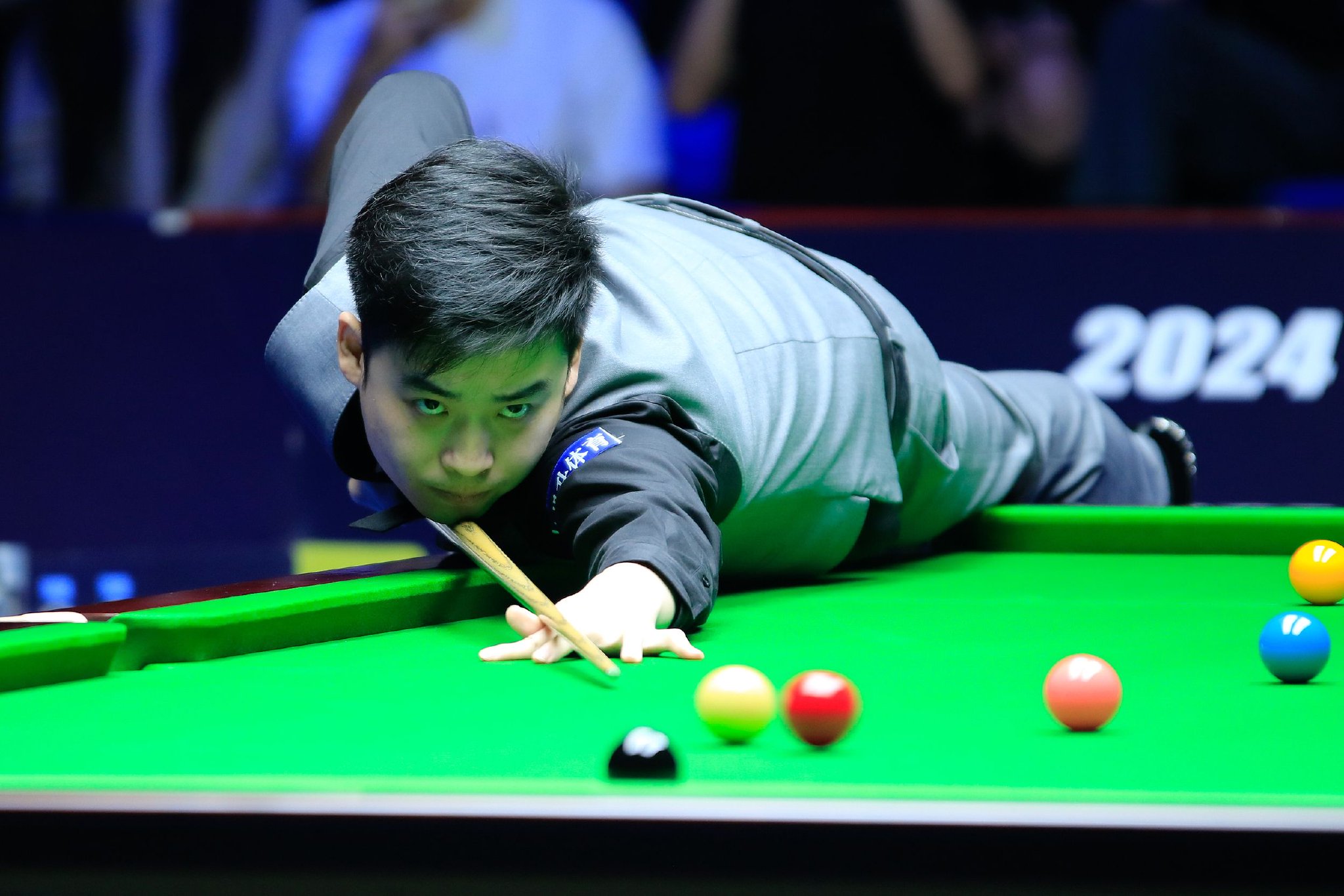 0万欧元 0万欧元