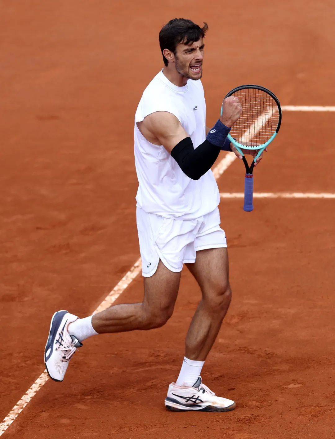 访时放出豪 访时放出豪